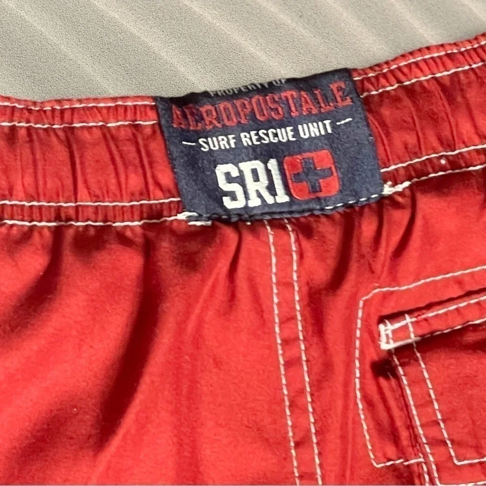 Aeropostale Men’s Cargo Swim Trunks / Shorts Burgundy Red Size Small
